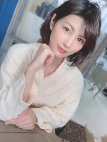 宿主海报